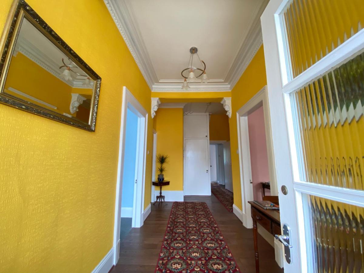 St John'S Flat Spacious Accomodation Dalry  Exteriör bild
